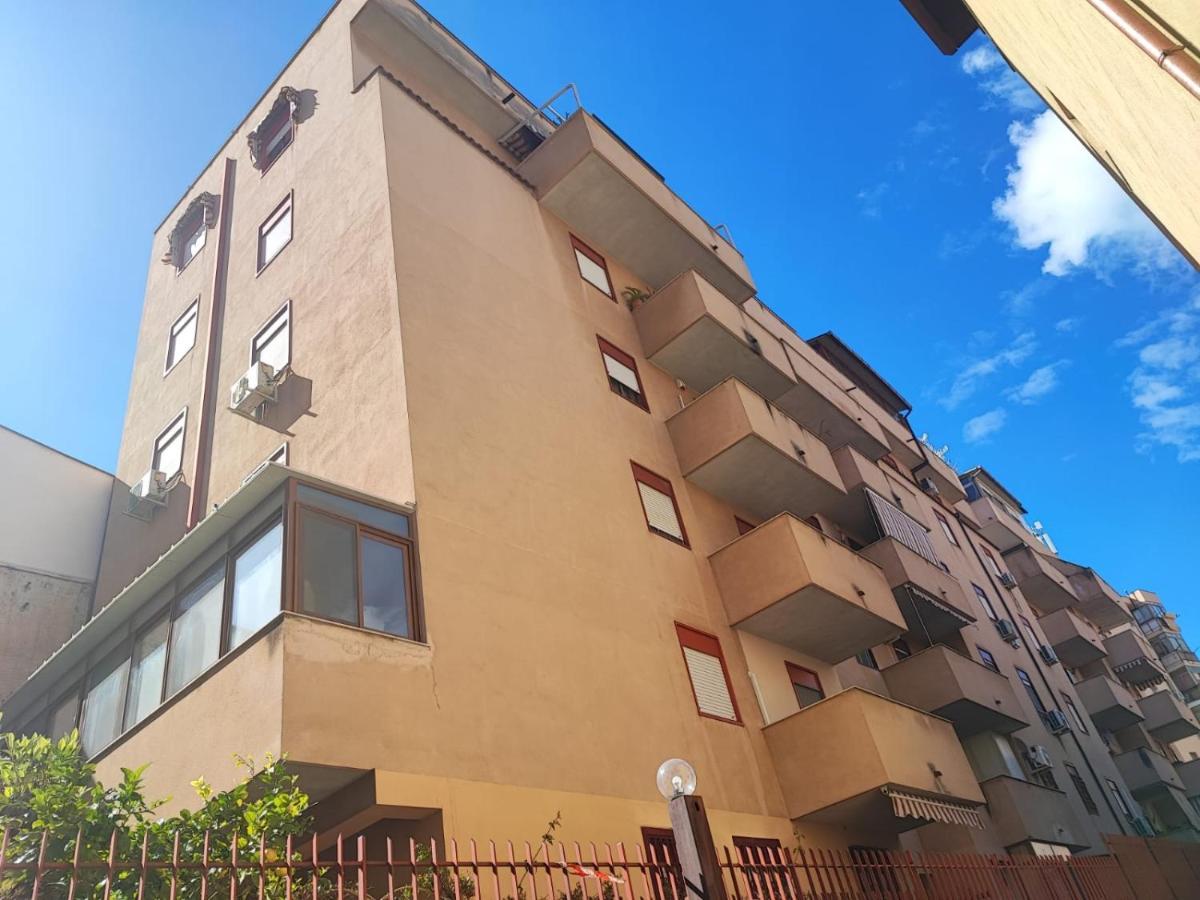 Genoard Apartment Palermo Exterior foto